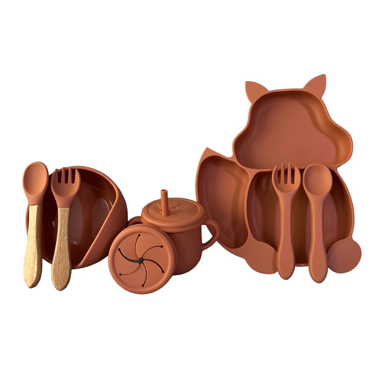 8-Osaline Silikoonnõude Komplekt "Oravake" - Punane